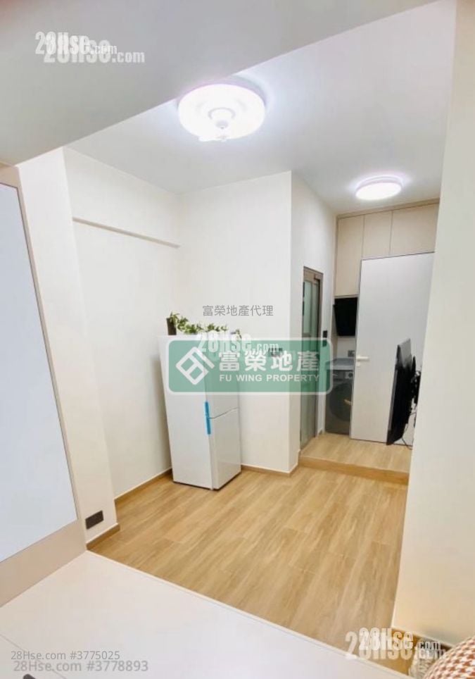 Yan On Building Rental Studio , 1 Bathroom