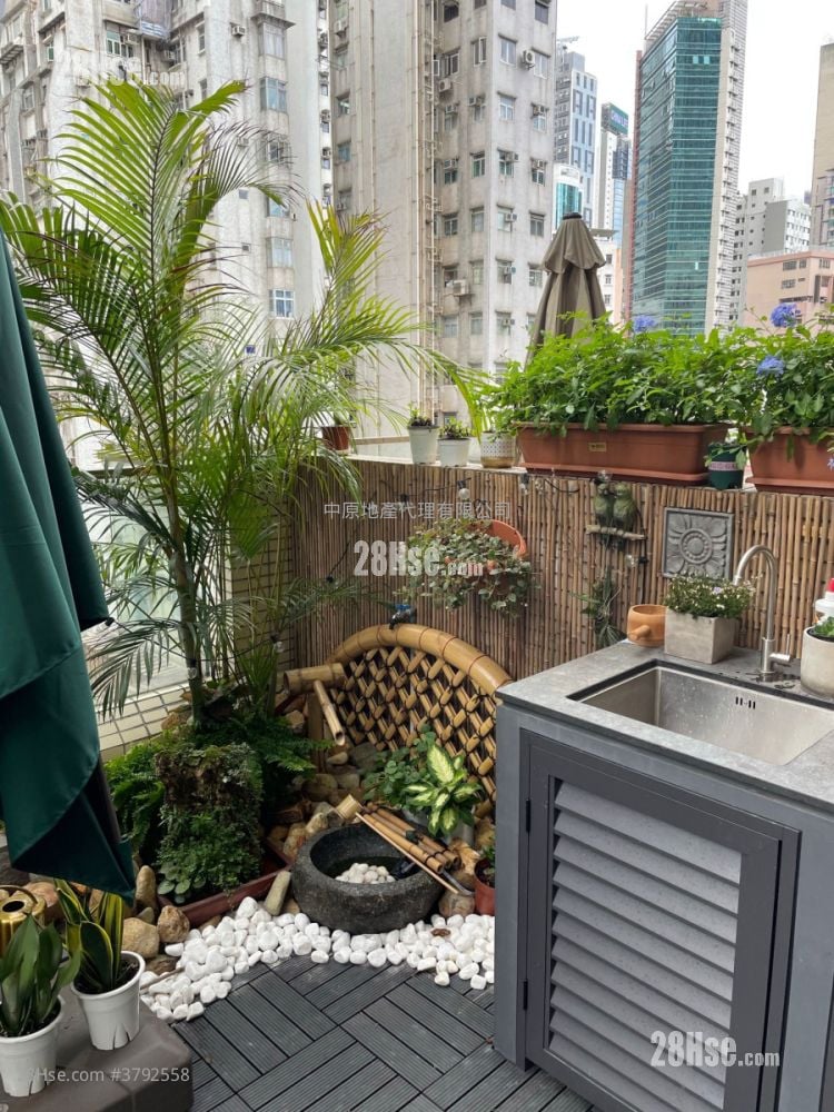 尚翘峰 售盘 2 房 , 1 浴室 441 平方尺