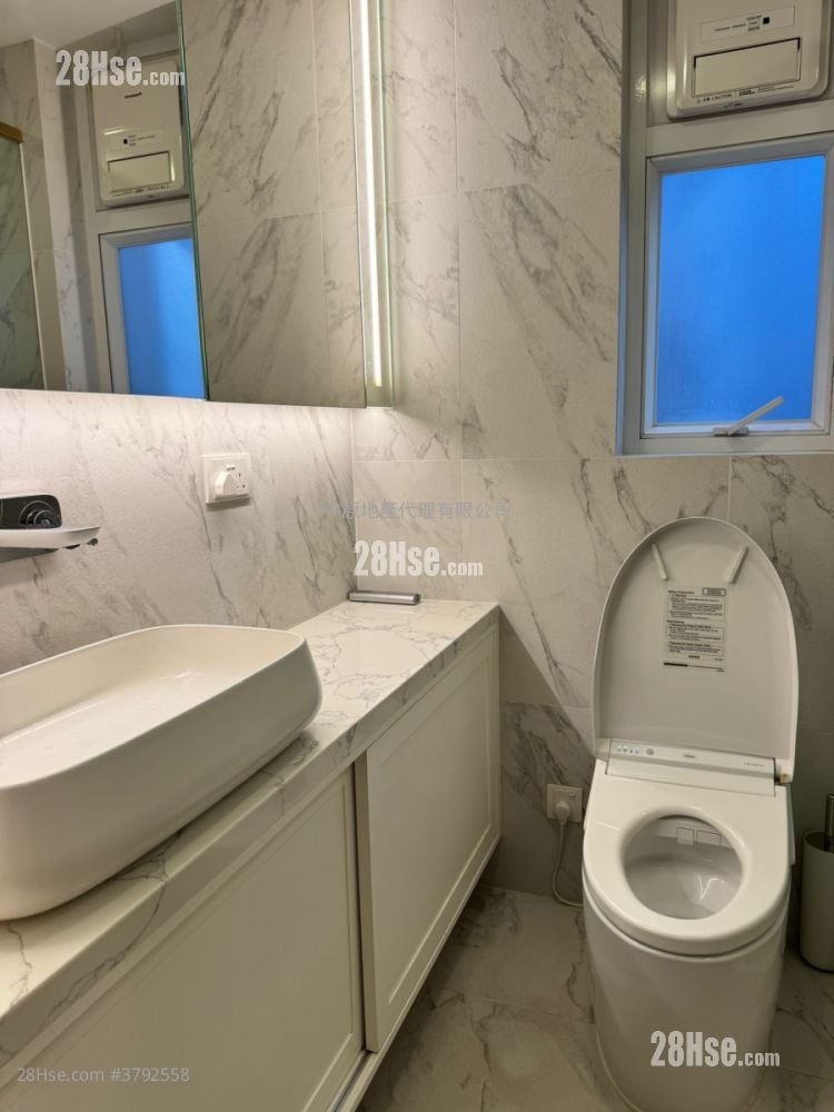 尚翘峰 售盘 2 房 , 1 浴室 441 平方尺