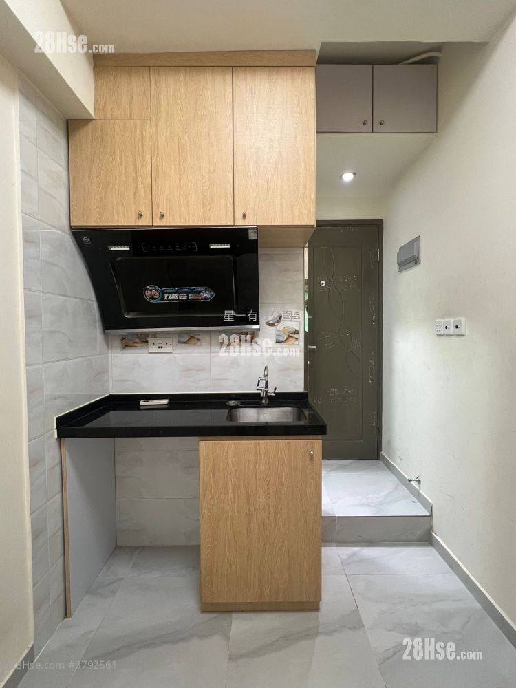 上海街358号 租盘 1 房 , 1 浴室 130 平方尺