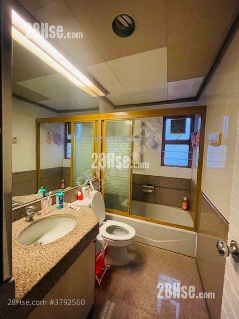 新港城 售盘 3 房 , 2 浴室 932 平方尺