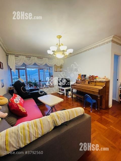 新港城 售盘 3 房 , 2 浴室 932 平方尺