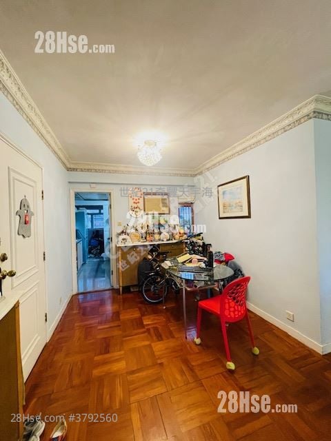 新港城 售盘 3 房 , 2 浴室 932 平方尺