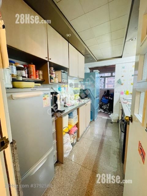 新港城 售盘 3 房 , 2 浴室 932 平方尺