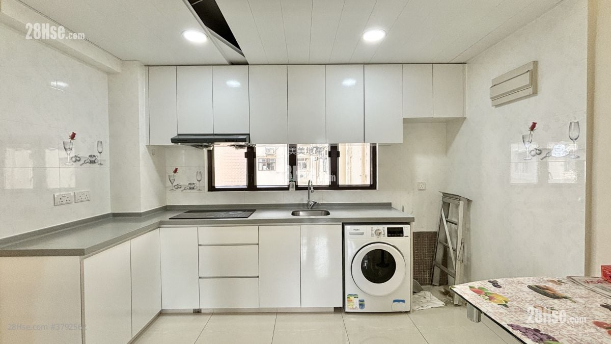 丽晶楼 售盘 3 房 , 1 浴室 712 平方尺