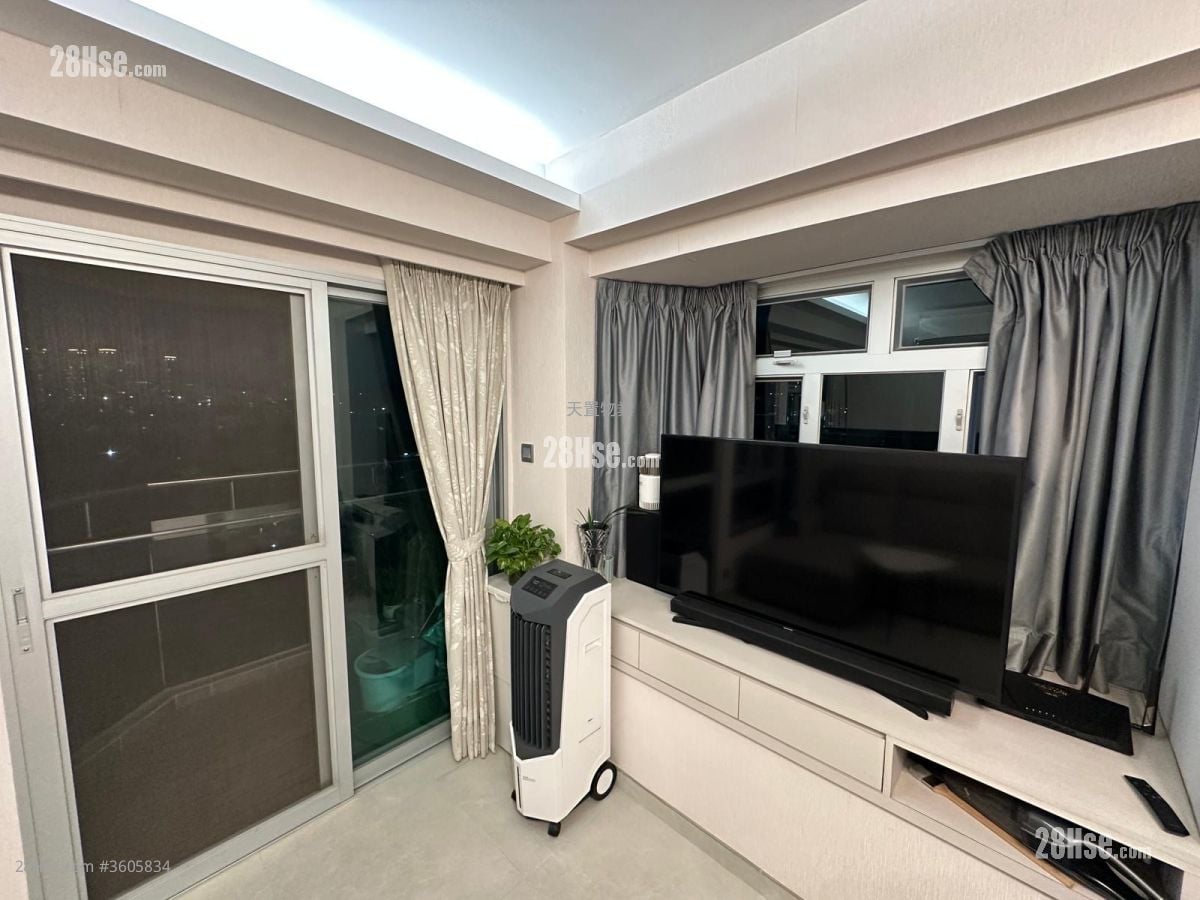 Bauhinia Garden Sell 2 Bedrooms , 2 Bathrooms 710 ft²