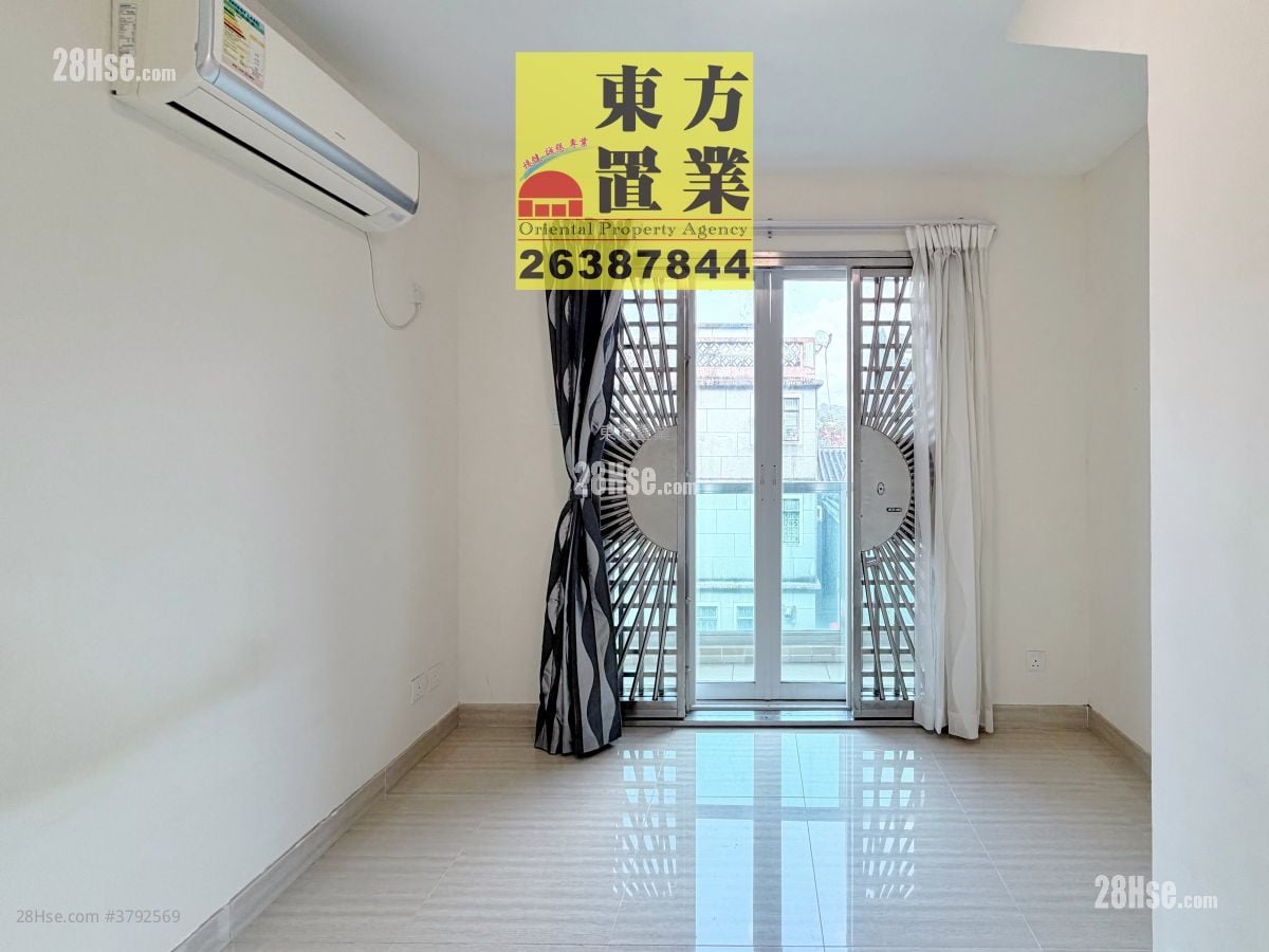 Village Sell 2 Bedrooms , 2 Bathrooms 600 ft²