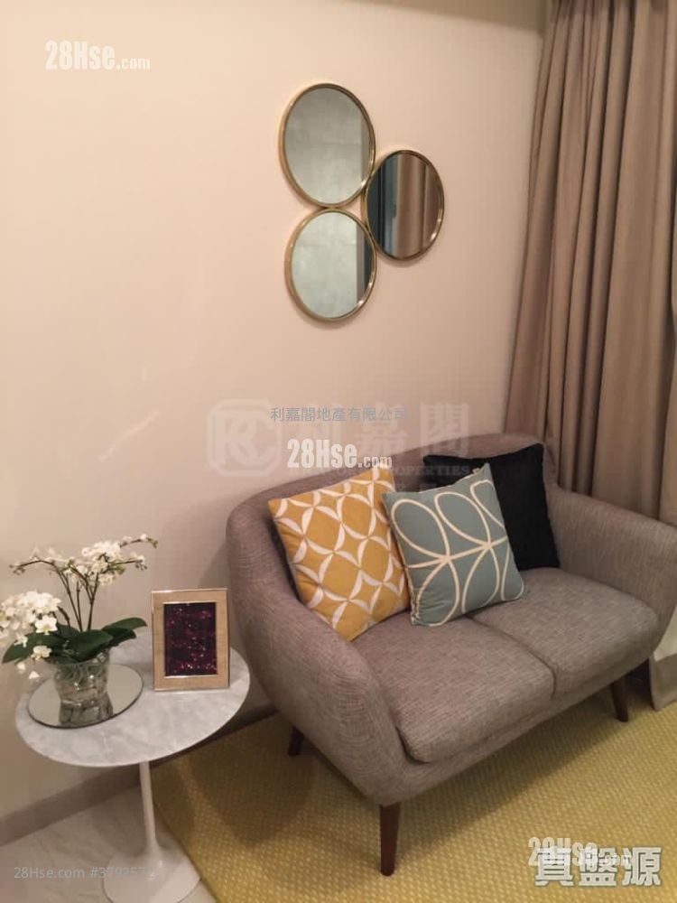 King's Hill Sell 1 Bedroom 331 ft²