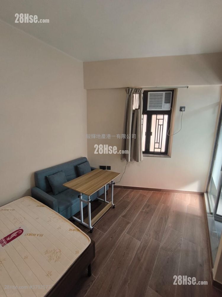 Hoi Kung Court Rental 135 ft²