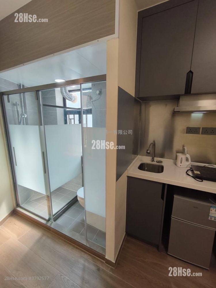 Hoi Kung Court Rental 135 ft²