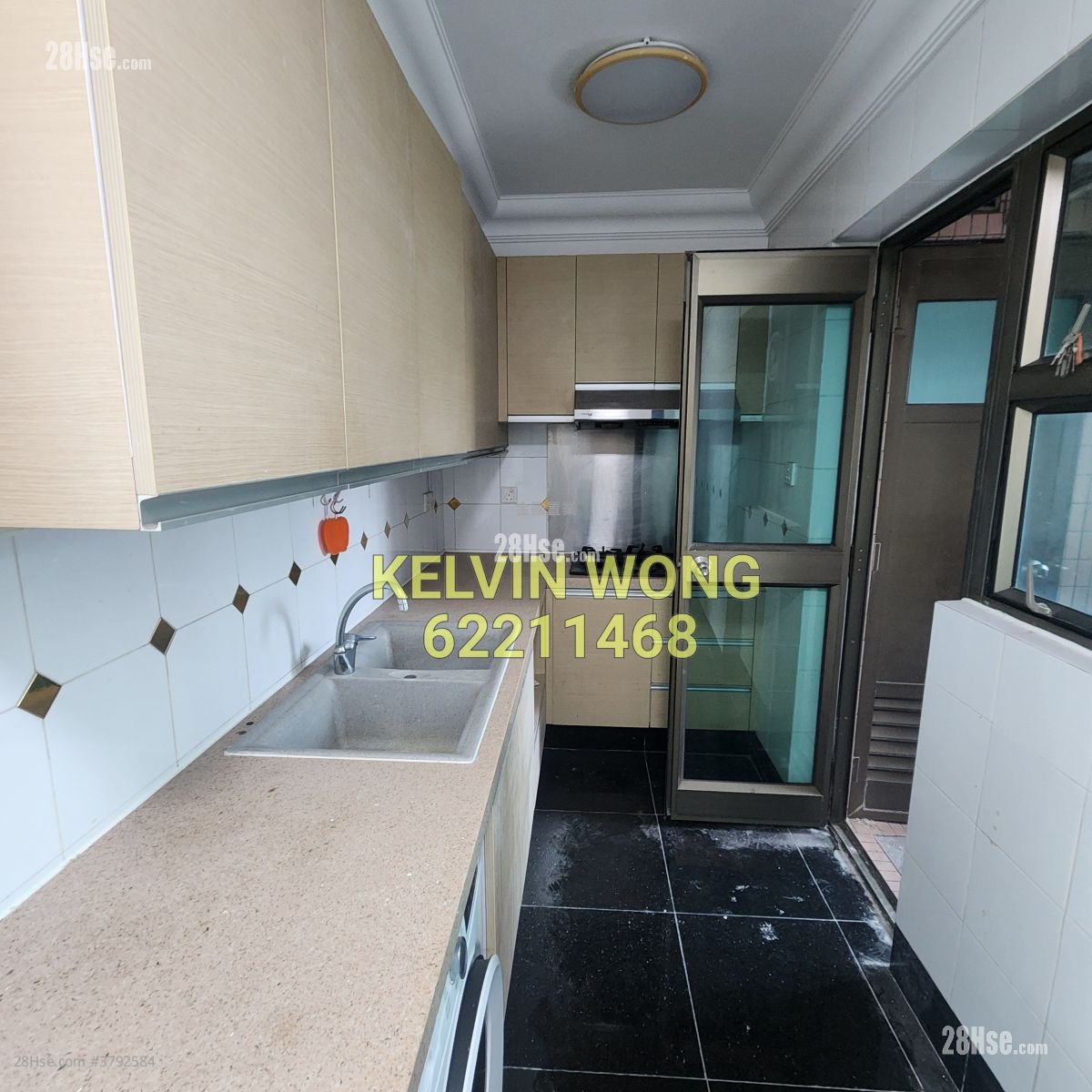 King's Park Villa Sell 3 Bedrooms , 3 Bathrooms 1,136 ft²