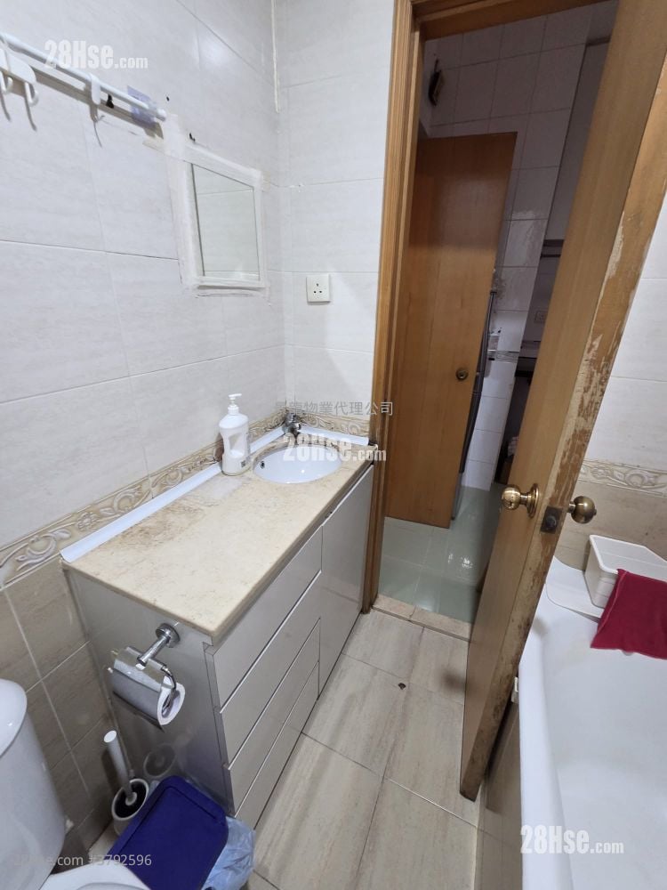 文景楼 租盘 3 房 , 2 浴室 820 平方尺