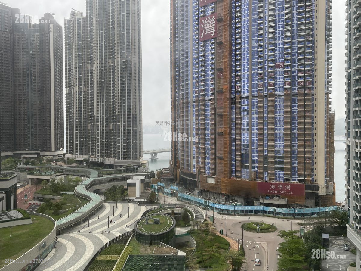 致蓝天 售盘 4 房 , 2 浴室 819 平方尺