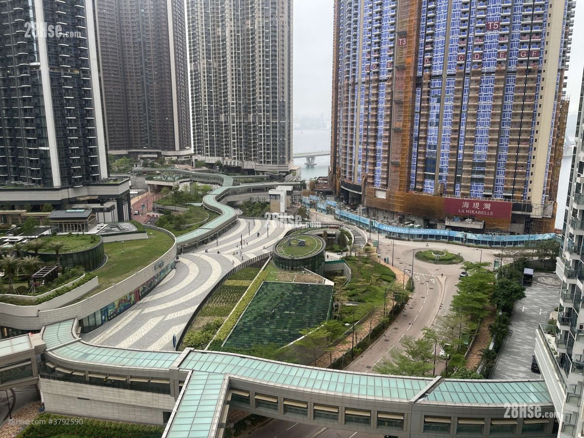 致蓝天 售盘 4 房 , 2 浴室 819 平方尺