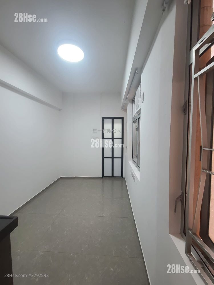 459-465 Hennessy Road Rental Studio , 1 Bathroom 150 ft²