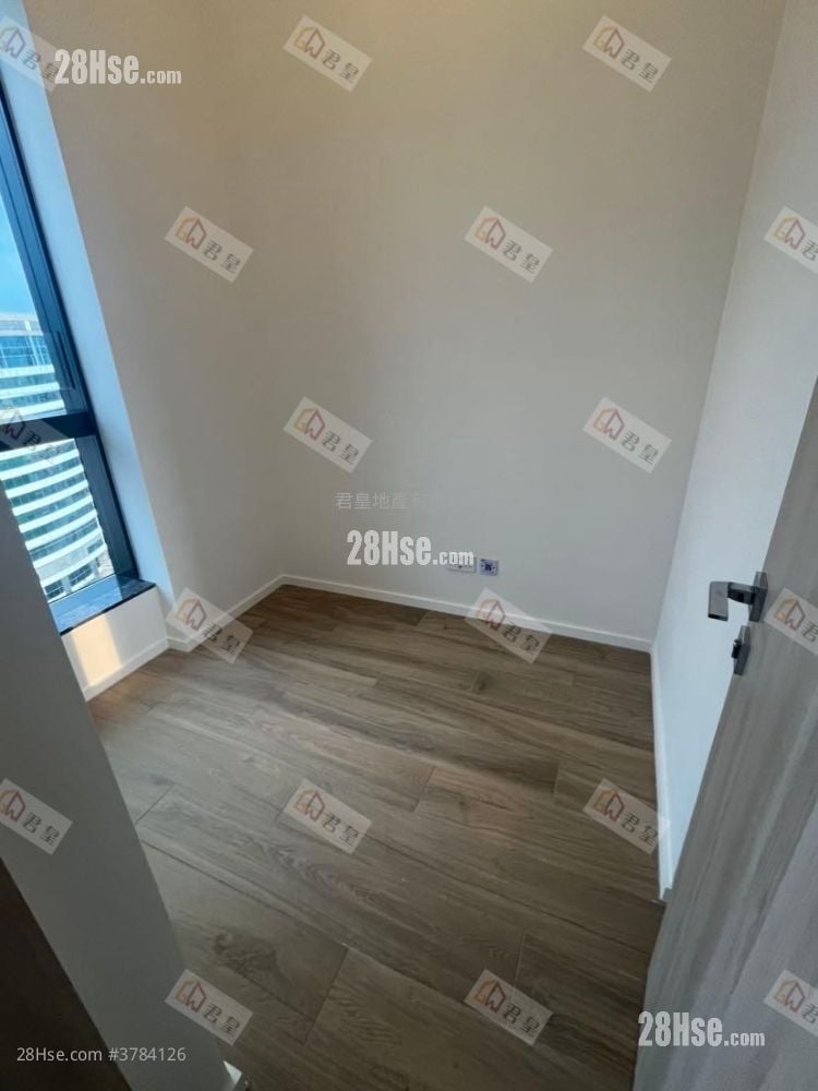 Elize Park Rental 2 Bedrooms , 1 Bathroom 410 ft²