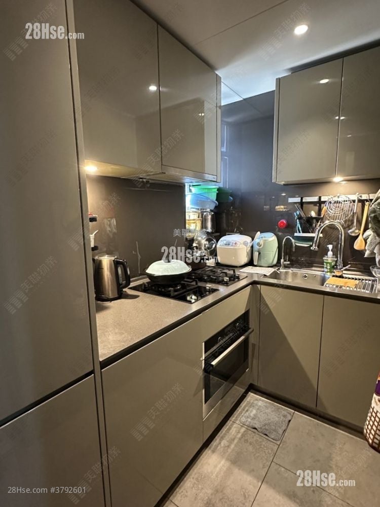 The Parkville Sell 3 Bedrooms 745 ft²