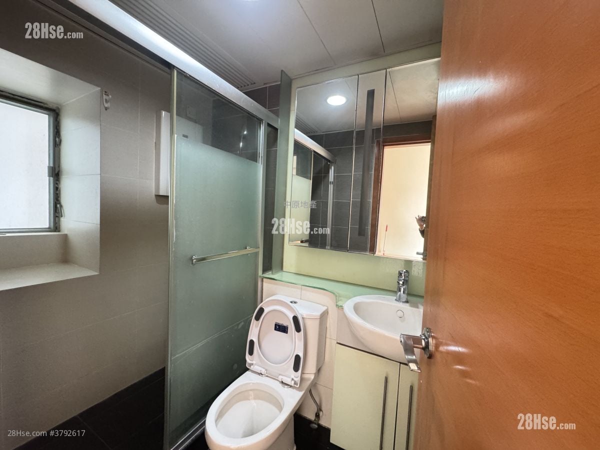 蓝天海岸 租盘 1 房 , 1 浴室 388 平方尺