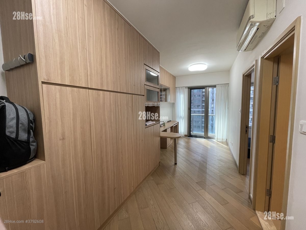 Parc City Rental 1 Bedroom , 1 Bathroom 469 ft²