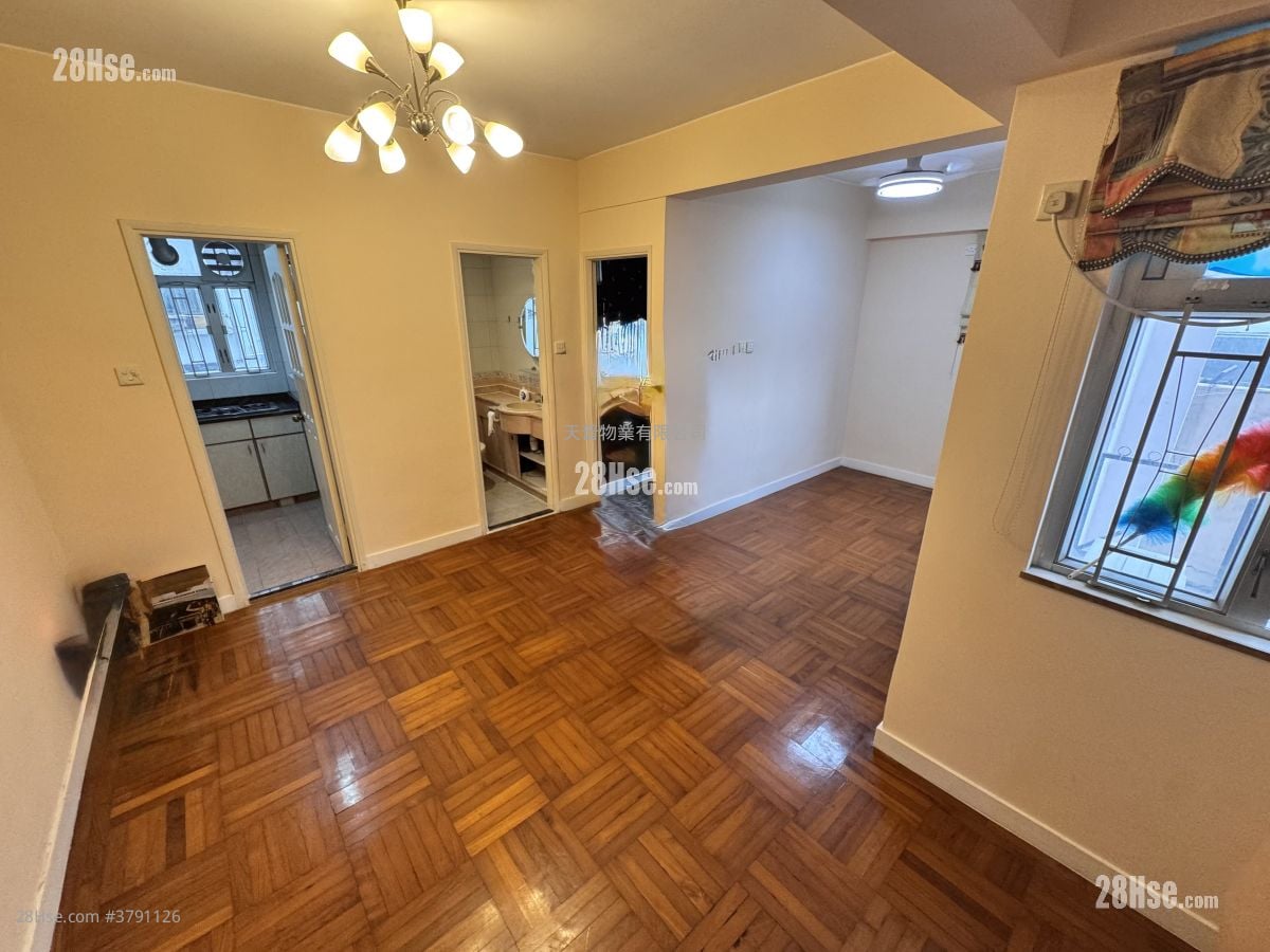 金龙楼 售盘 2 房 , 1 浴室 374 平方尺