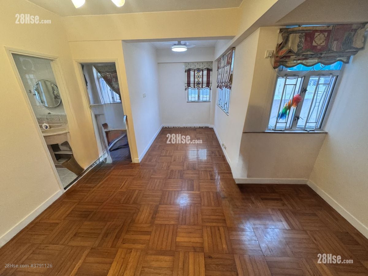 金龙楼 售盘 2 房 , 1 浴室 374 平方尺