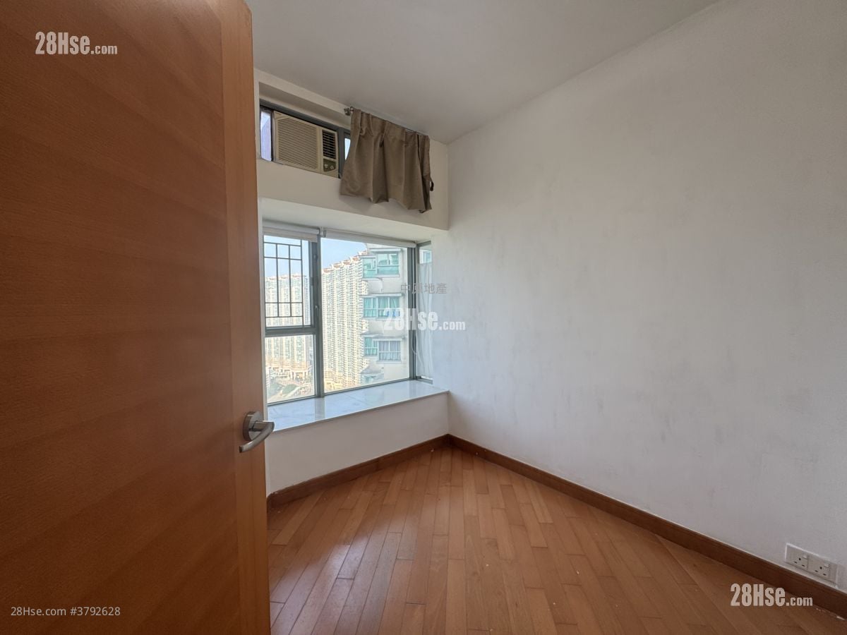 蓝天海岸 租盘 3 房 , 1 浴室 874 平方尺