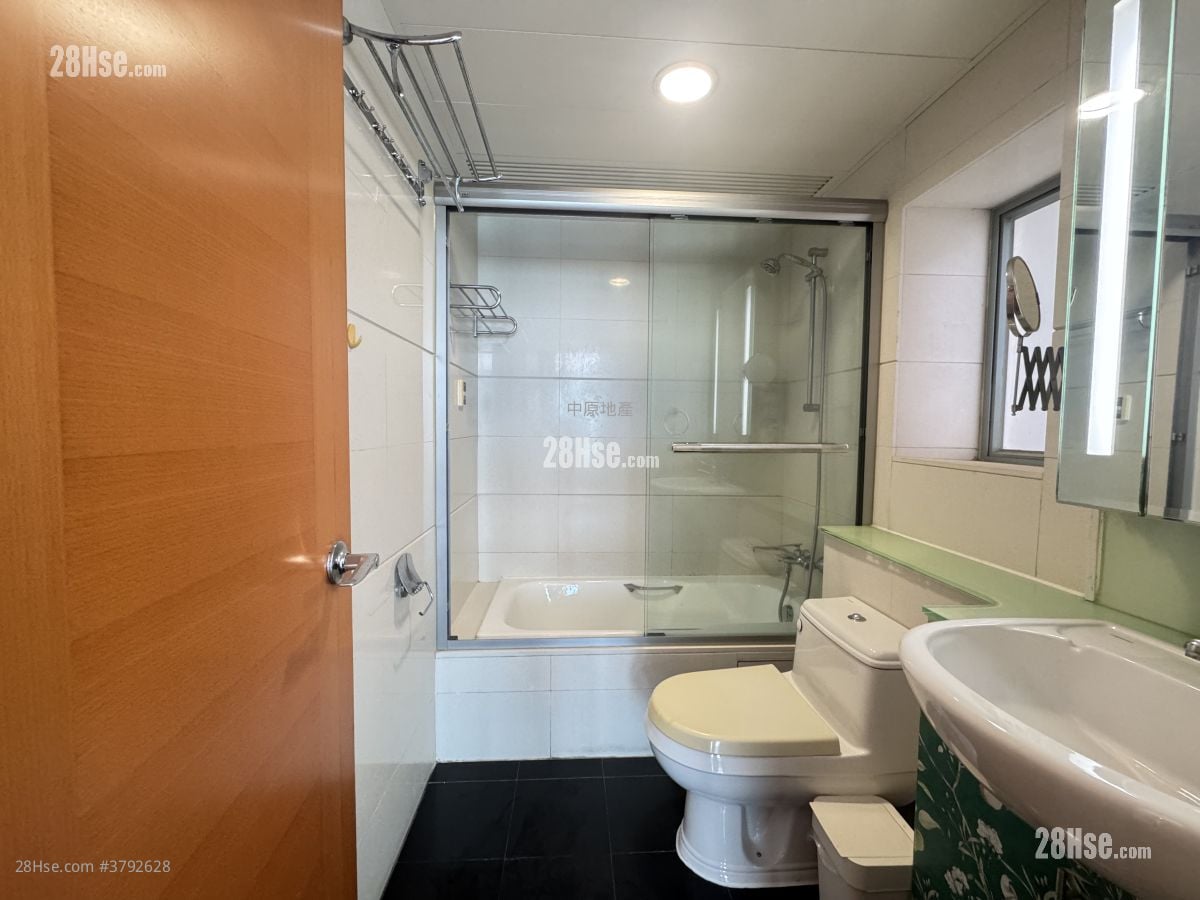 蓝天海岸 租盘 3 房 , 1 浴室 874 平方尺