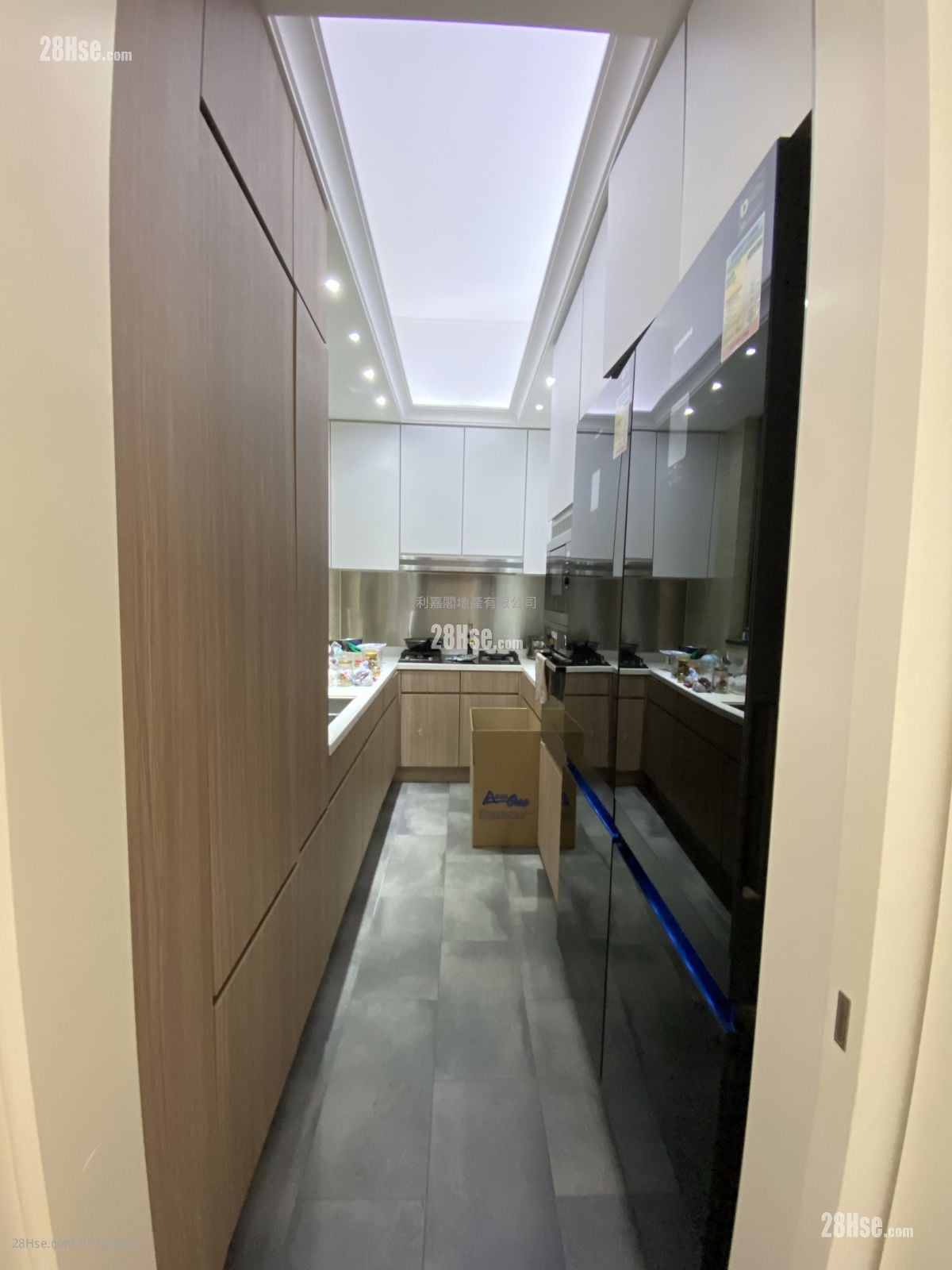 The Cairnhill Sell 3 Bedrooms , 3 Bathrooms 1,008 ft²