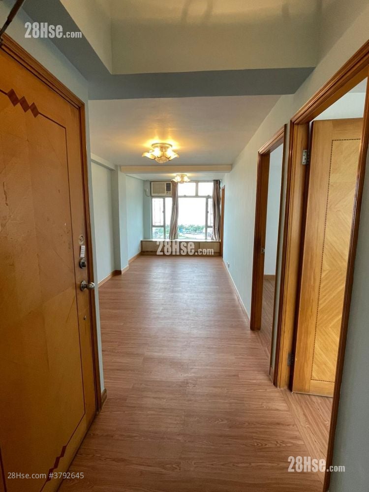 唐楼 租盘 3 房 , 1 浴室 550 平方尺