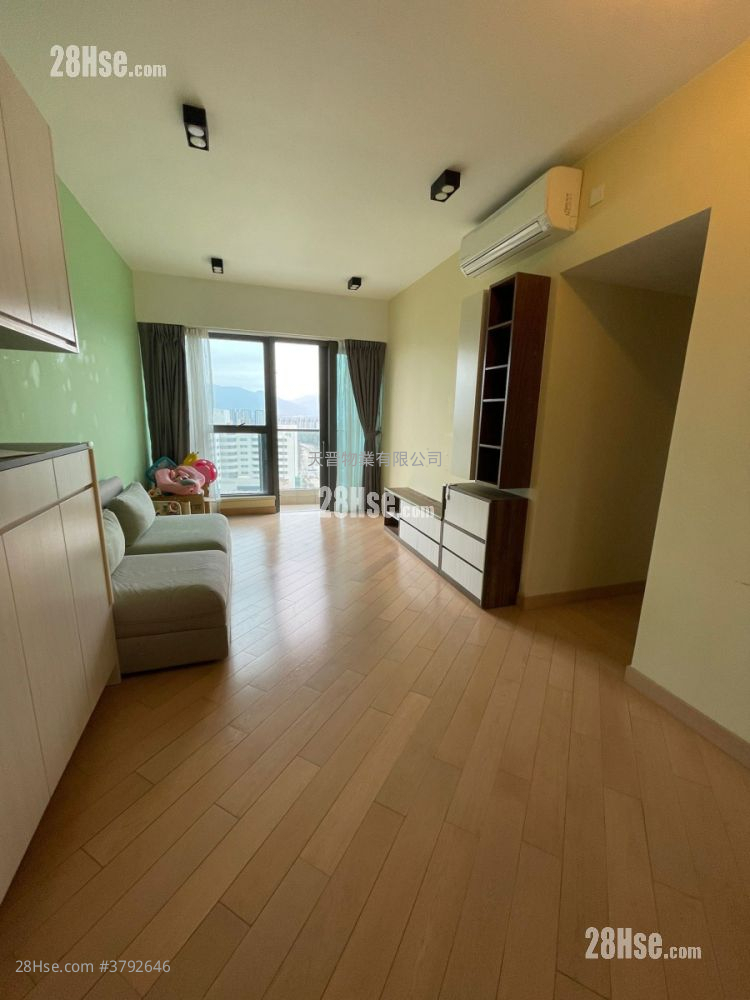 Grand Yoho Sell 3 Bedrooms , 2 Bathrooms 777 ft²