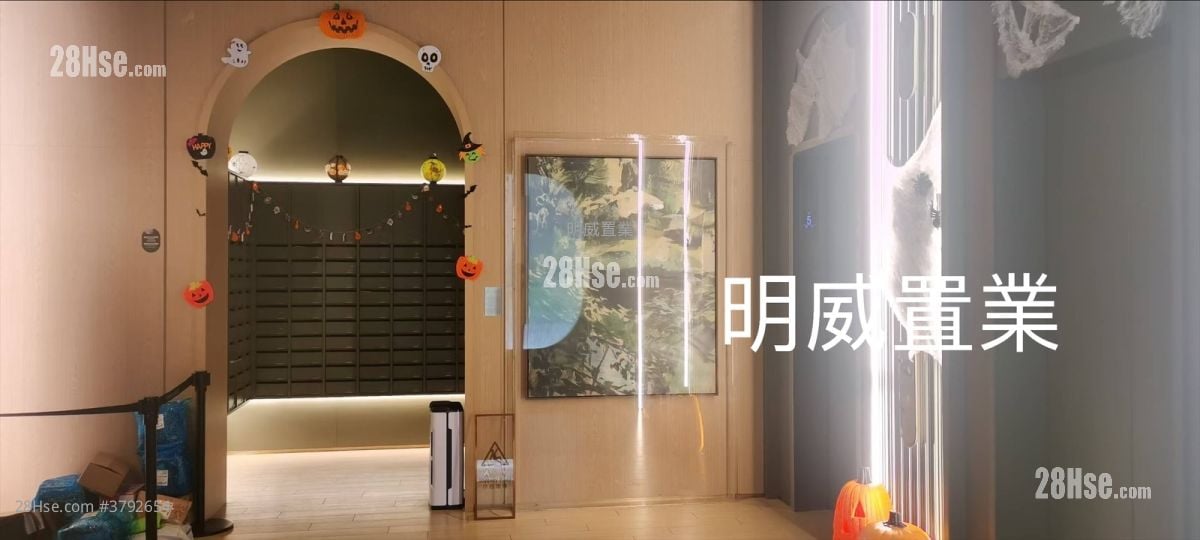 Timber House Rental 2 Bedrooms 393 ft²