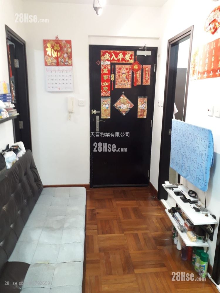 Kellet Court Sell 2 Bedrooms , 1 Bathroom 306 ft²