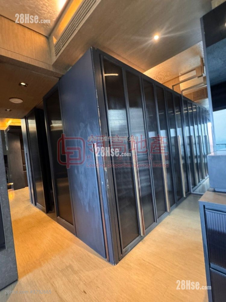 天玺 售盘 2 房 , 2 浴室 1,107 平方尺