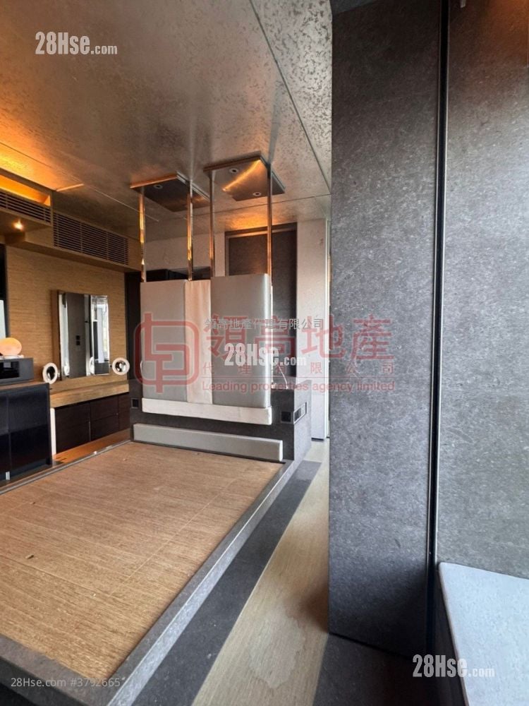 天玺 售盘 2 房 , 2 浴室 1,107 平方尺