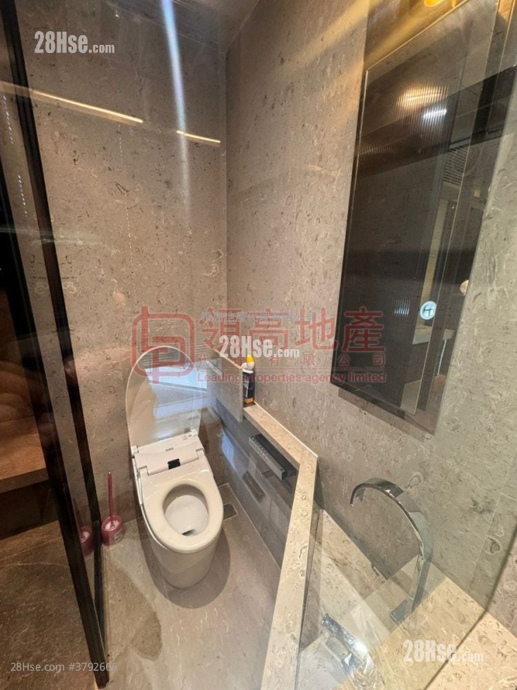 天玺 售盘 2 房 , 2 浴室 1,107 平方尺