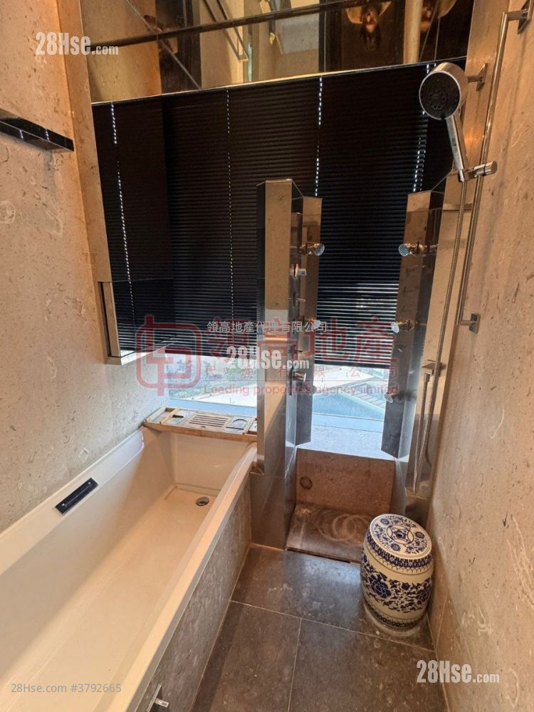 天玺 售盘 2 房 , 2 浴室 1,107 平方尺