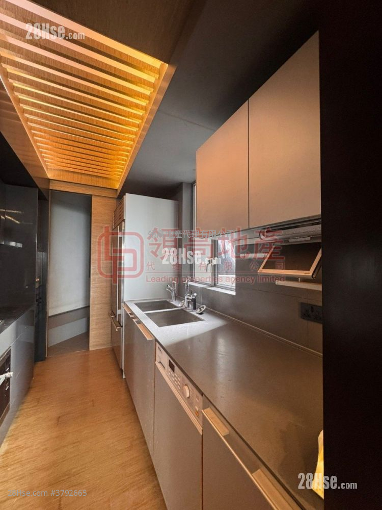 天玺 售盘 2 房 , 2 浴室 1,107 平方尺