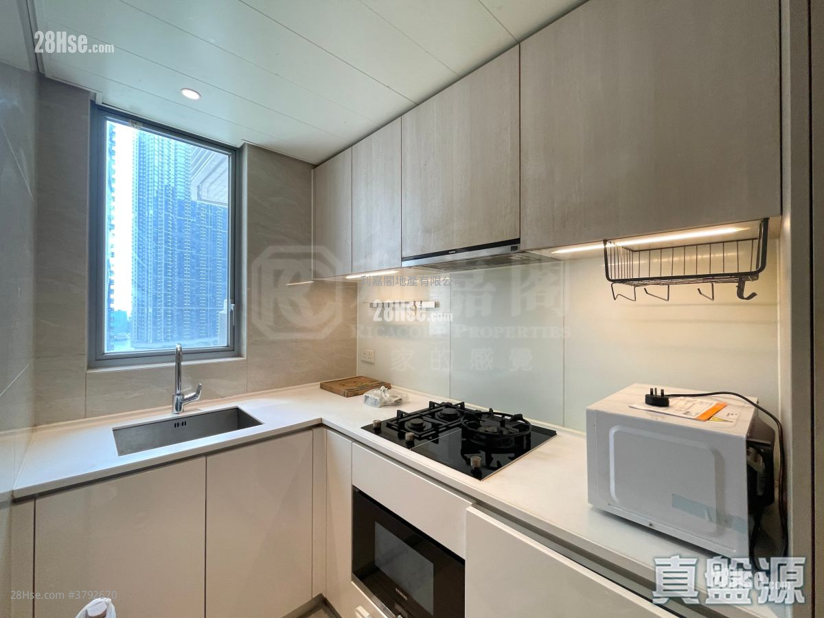 Seasons Place Rental 441 ft²