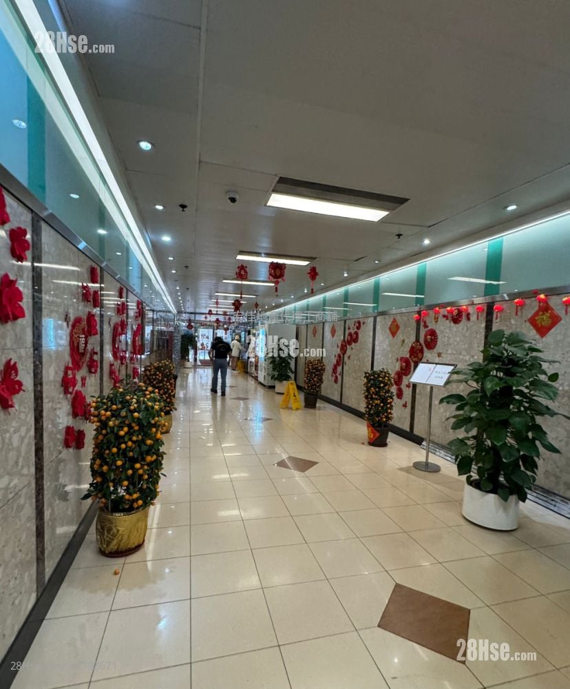 Shing Yip Industrial Building Rental 639 ft²