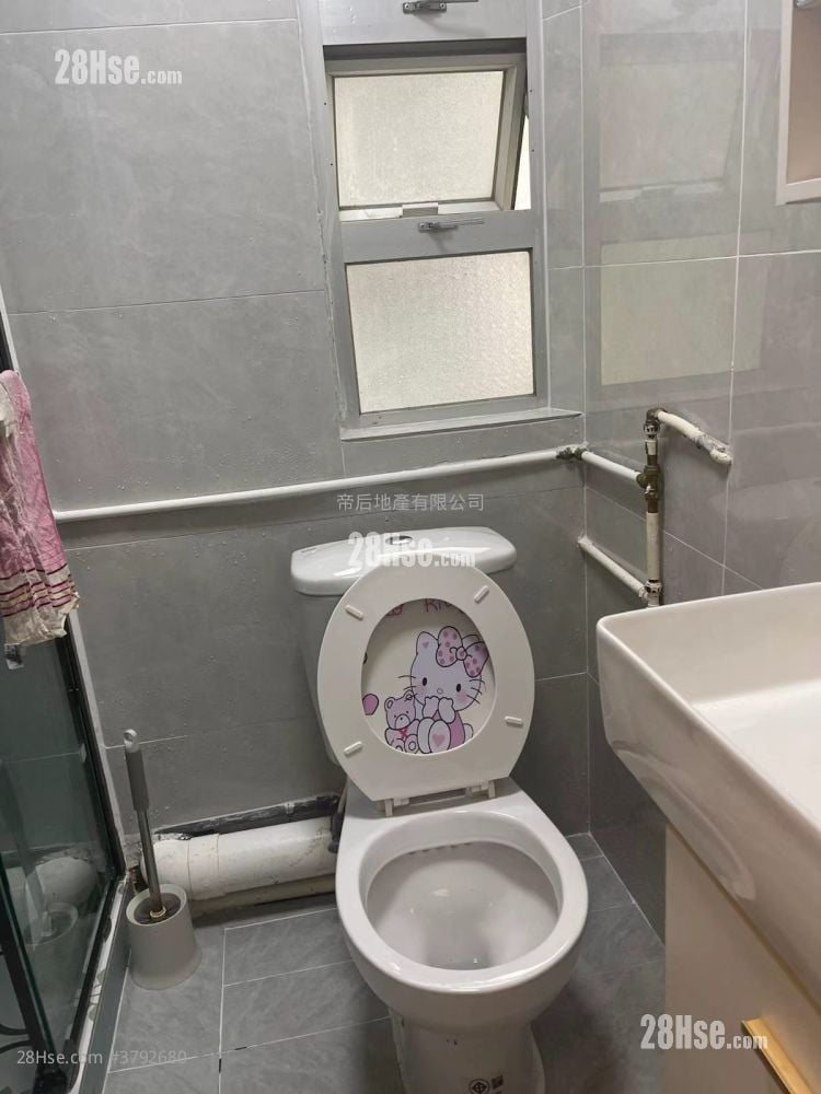 Tai Kei House Rental 2 Bedrooms 356 ft²