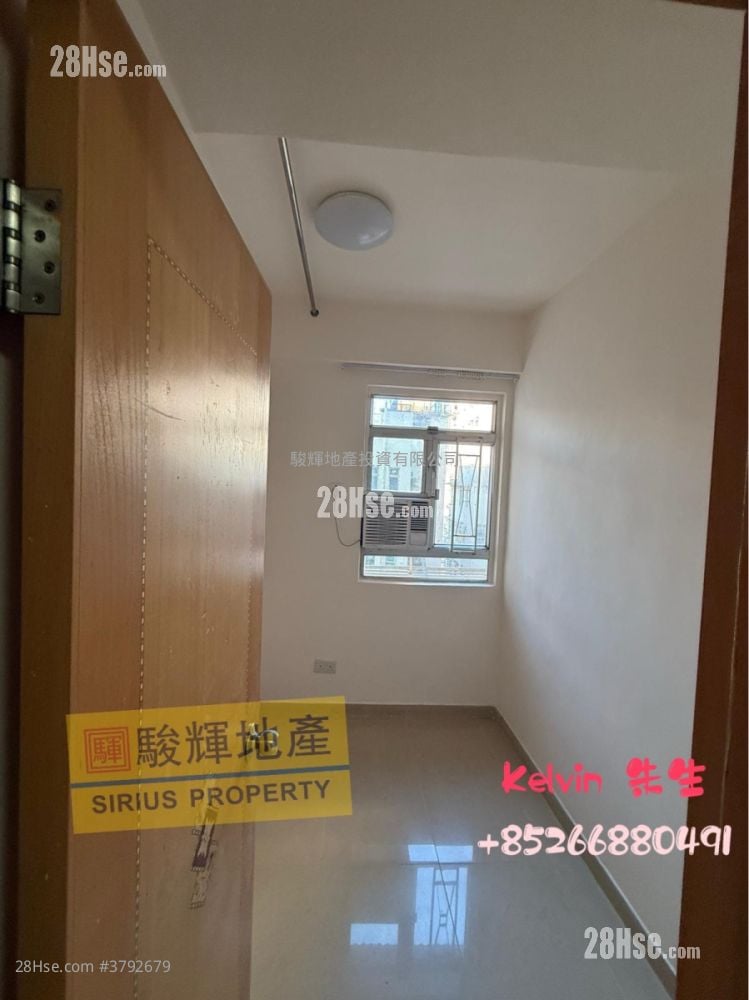 Hong Ning Building Sell 2 Bedrooms , 1 Bathroom 330 ft²