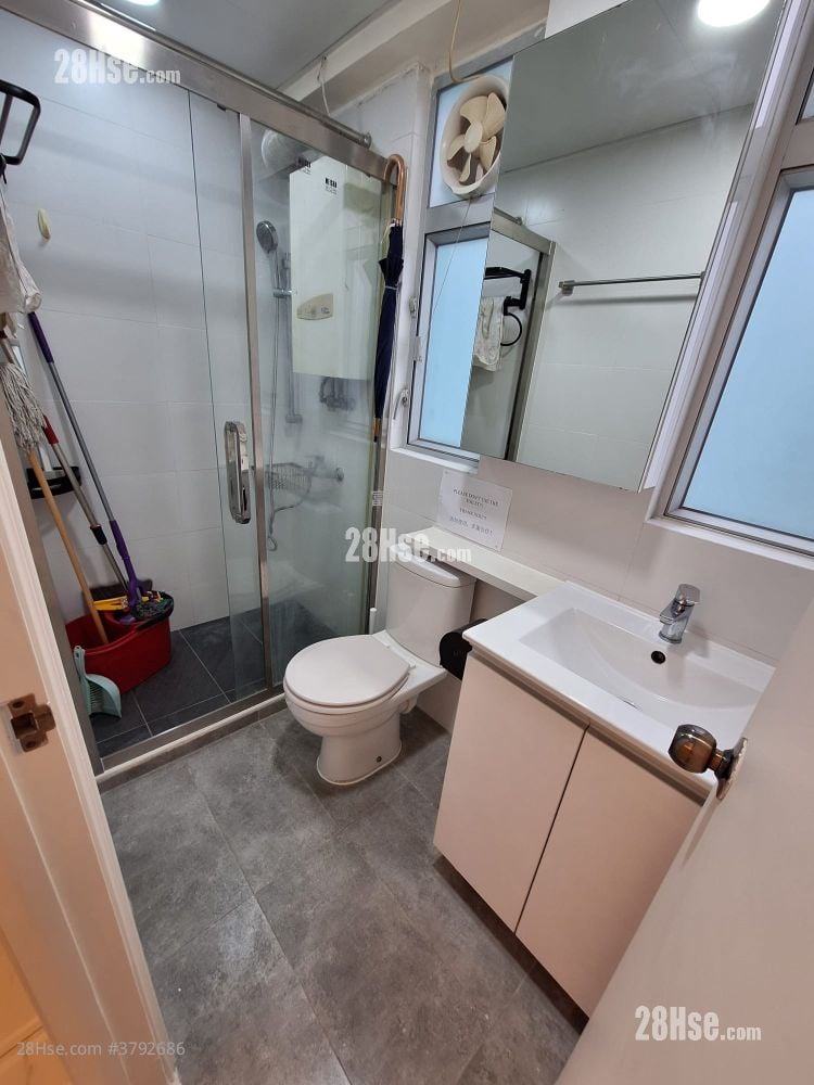 Whampoa Building Rental 2 Bedrooms , 1 Bathroom 363 ft²