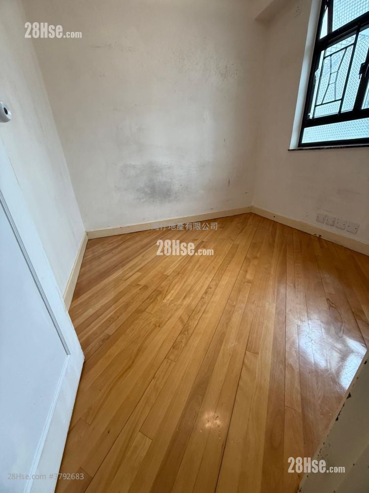 金乐大厦 售盘 2 房 , 1 浴室 360 平方尺