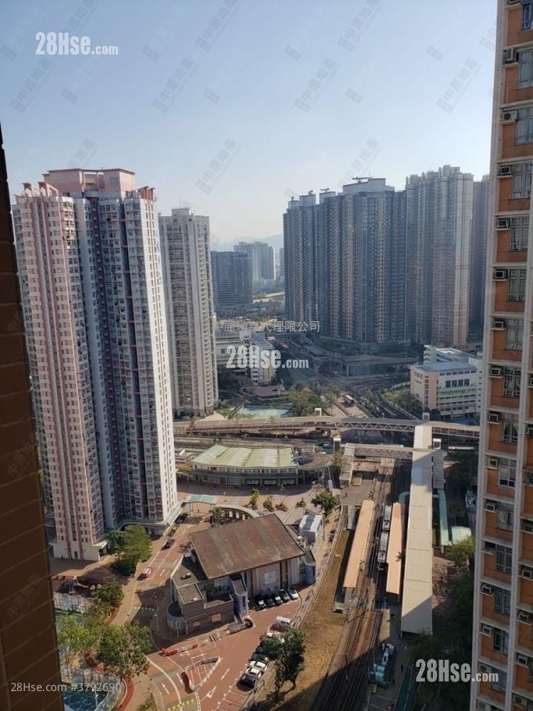 Tin Fu Court Sell 3 Bedrooms 650 ft²