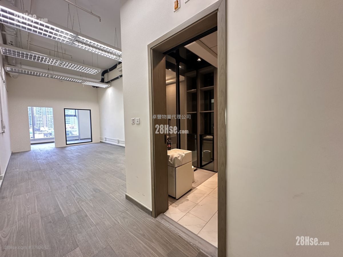 W668 租盘 1 房 , 1 厕所 616 平方尺