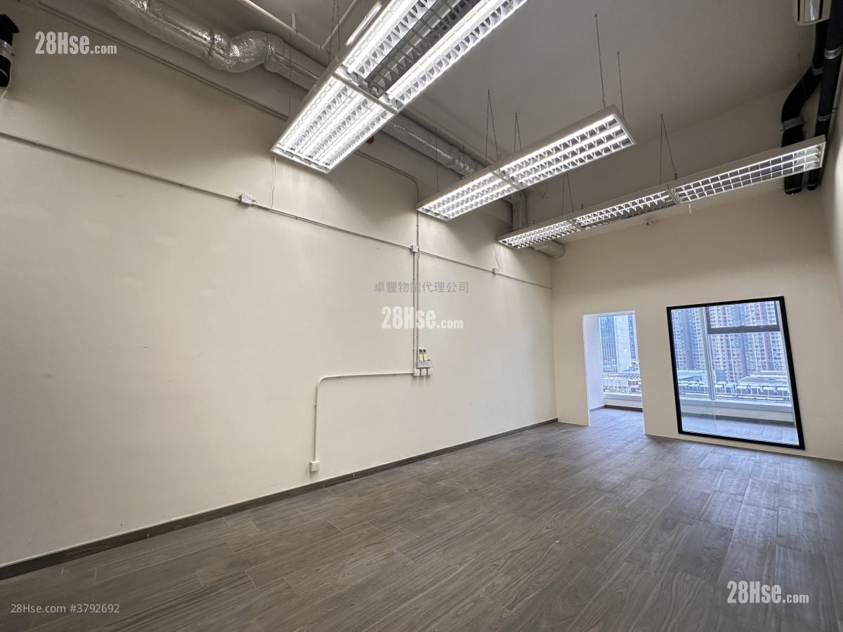 W668 租盘 1 房 , 1 厕所 616 平方尺