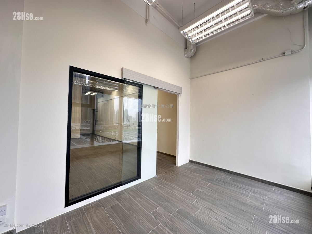 W668 租盘 1 房 , 1 厕所 616 平方尺