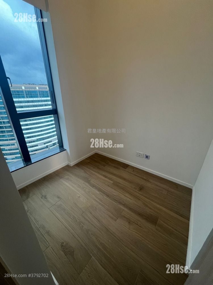 Elize Park 租盘 2 房 , 1 浴室 410 平方尺