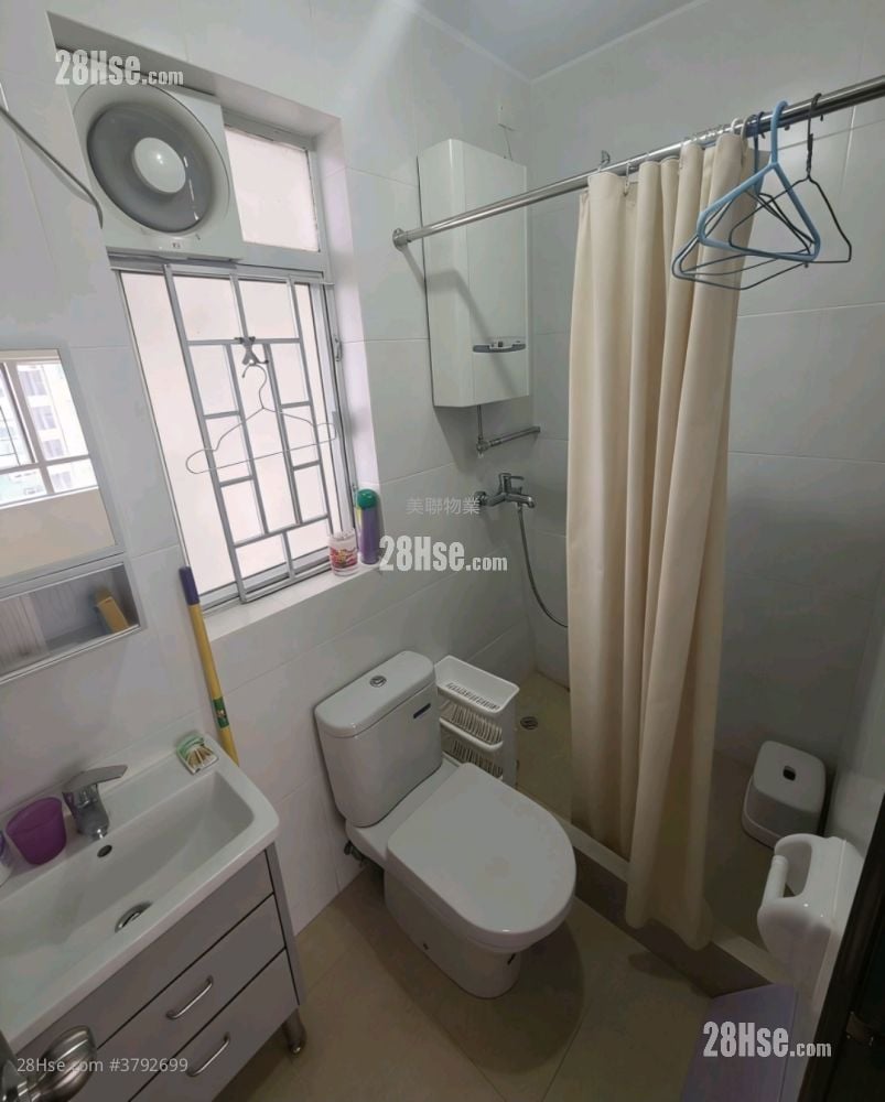 City One Shatin Sell 2 Bedrooms , 1 Bathroom 304 ft²