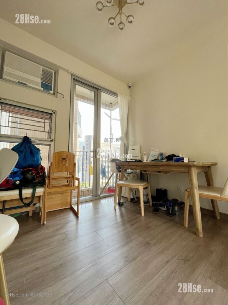 绿怡雅苑 售盘 2 房 , 1 浴室 593 平方尺